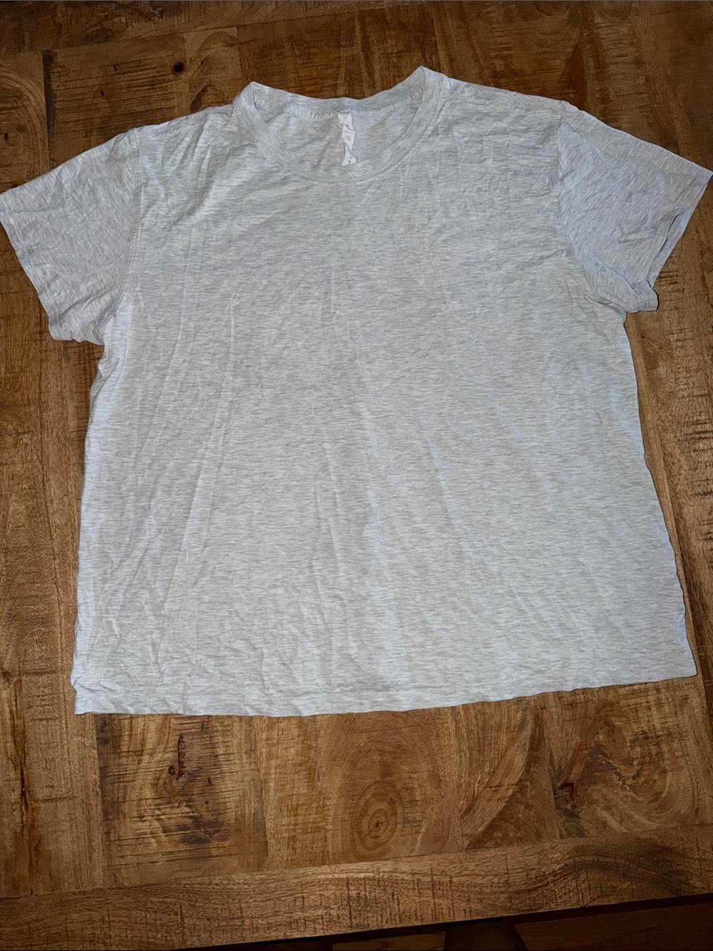 lululemon athletica Light Gray Short Sleeve Crew Tee